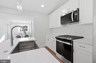 426 Logan St, Bristol, PA 19007 - Photo 7