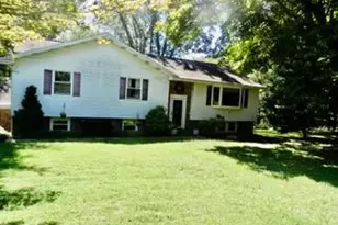 214 Pheasant Hill Rd, Sellersville, PA 18960 - Photo 1