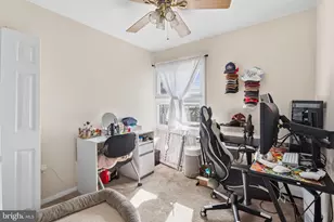 28 Orchard Ln, Levittown, PA 19055 - Photo 21
