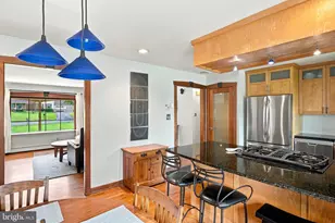 272 W Sandy Ridge Rd, Doylestown, PA 18901 - Photo 13