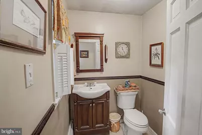 252 Walton Drive, Morrisville, PA 19067 - Photo 13