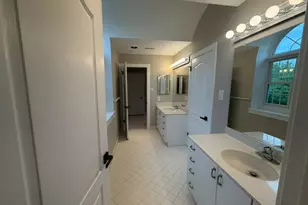 25 Sandtrap Cir, Warminster, PA 18974 - Photo 37
