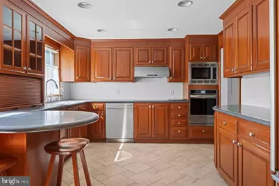1006 Buckingham Way, Yardley, PA 19067 - Photo 5