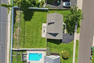 181 Lower Orchard Dr, Levittown, PA 19056 - Photo 11