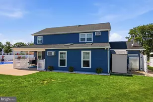 551 Stonybrook Dr, Levittown, PA 19055 - Photo 39