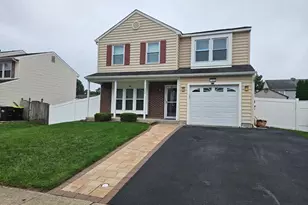 1322 Bradford Ln, Bensalem, PA 19020 - Photo 1