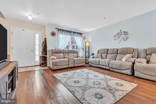 312 Goldenrod Ct, Warrington, PA 18976 - Photo 9