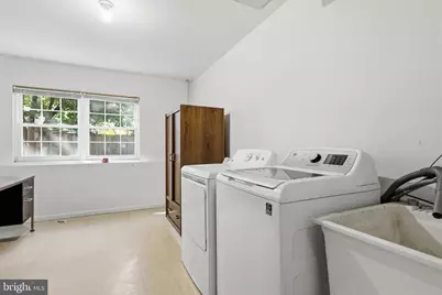 147 Commonwealth Drive, Newtown, PA 18940 - Photo 29