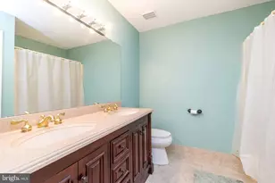 122 Wigton Cir, Perkasie, PA 18944 - Photo 37