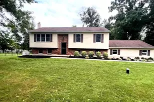 5400 Curley Hill Rd, Pipersville, PA 18947 - Photo 1