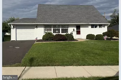 82 Cobalt Ridge Drive E, Levittown, PA 19057 - Photo 1