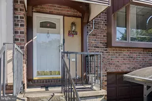 3947 Gloucester Ct, Bensalem, PA 19020 - Photo 1