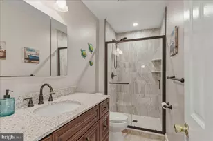 1527 Barnswallow Dr, Bensalem, PA 19020 - Photo 19