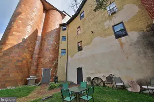 624 E Walnut St, Perkasie, PA 18944 - Photo 21