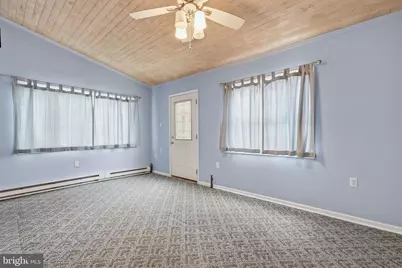 16 Tweed Road, Levittown, PA 19056 - Photo 17