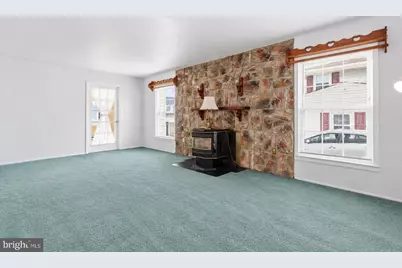16 Tweed Road, Levittown, PA 19056 - Photo 3