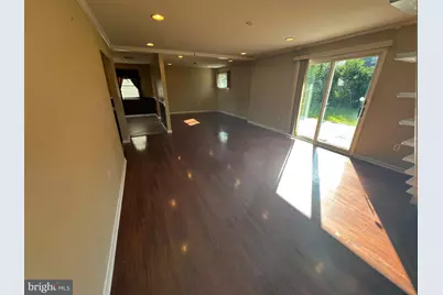 47 Neptune Lane, Levittown, PA 19054 - Photo 7