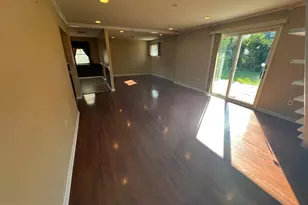 47 Neptune Ln, Levittown, PA 19054 - Photo 7
