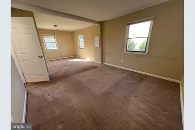 47 Neptune Lane, Levittown, PA 19054 - Photo 9