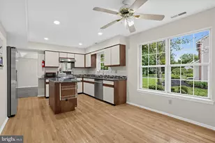1535 Willow Pond Dr, Yardley, PA 19067 - Photo 15