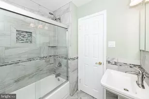 1053 Florida Ave, Bensalem, PA 19020 - Photo 19