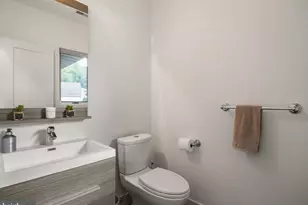 885 Spring View Dr, Southampton, PA 18966 - Photo 7