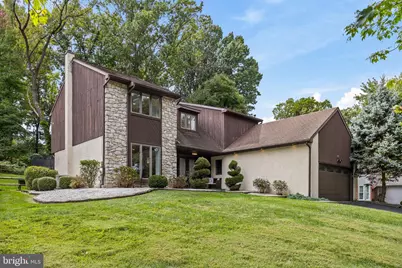 885 Spring View Drive, Southampton, PA 18966 - Photo 1