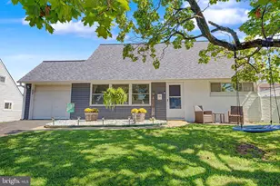 82 Kraft Ln, Levittown, PA 19055 - Photo 1