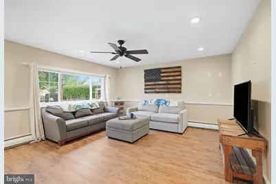 232 Midway Drive, Morrisville, PA 19067 - Photo 17