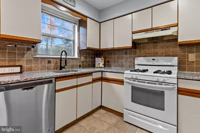 64 Laurel Circle, Newtown, PA 18940 - Photo 11