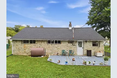 2605 Woodlawn Drive, Bristol, PA 19007 - Photo 31