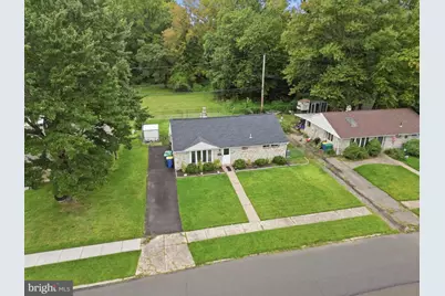 2605 Woodlawn Drive, Bristol, PA 19007 - Photo 25
