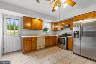 6314 Fernwood Ave, Bensalem, PA 19020 - Photo 13
