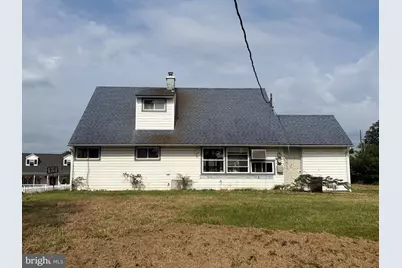 14 Circle Road, Levittown, PA 19057 - Photo 3
