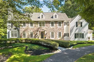 31 Timber Knoll Dr, Washington Crossing, PA 18977 - Photo 1