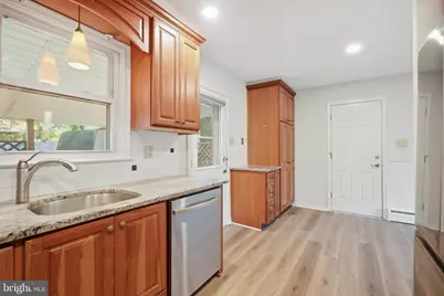 402 Larchwood Avenue, Feasterville-Trevose, PA 19053 - Photo 15