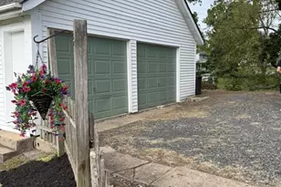 513 E Walnut St, Perkasie, PA 18944 - Photo 23