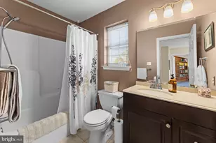 2043 Valley View Dr, Quakertown, PA 18951 - Photo 31