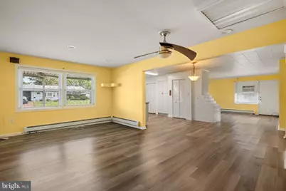 47 Glenwood Lane, Levittown, PA 19055 - Photo 5