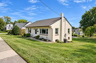 321 N 7th St, Perkasie, PA 18944 - Photo 23