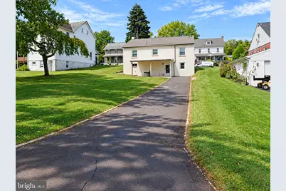 321 N 7th Street, Perkasie, PA 18944 - Photo 5