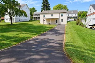 321 N 7th St, Perkasie, PA 18944 - Photo 5