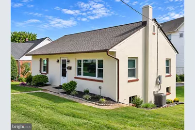 321 N 7th Street, Perkasie, PA 18944 - Photo 3