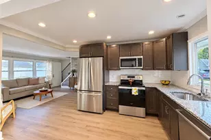 46 Newberry Ln, Levittown, PA 19054 - Photo 13