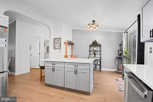 345 Countryside Cir, New Hope, PA 18938 - Photo 11