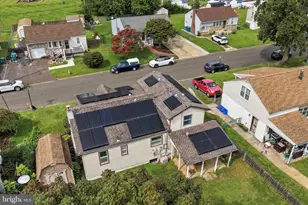 9 Patrician St, Levittown, PA 19057 - Photo 31