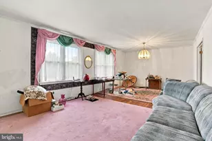5632 S Deer Run Rd, Doylestown, PA 18902 - Photo 5