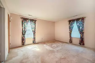 1640 A&b Bluebird Dr, Morrisville, PA 19067 - Photo 7