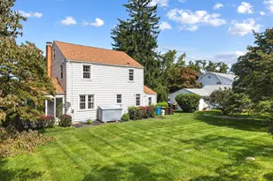 913 Greenway Ave, Yardley, PA 19067 - Photo 7