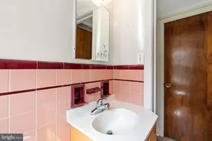 913 Greenway Ave, Yardley, PA 19067 - Photo 27